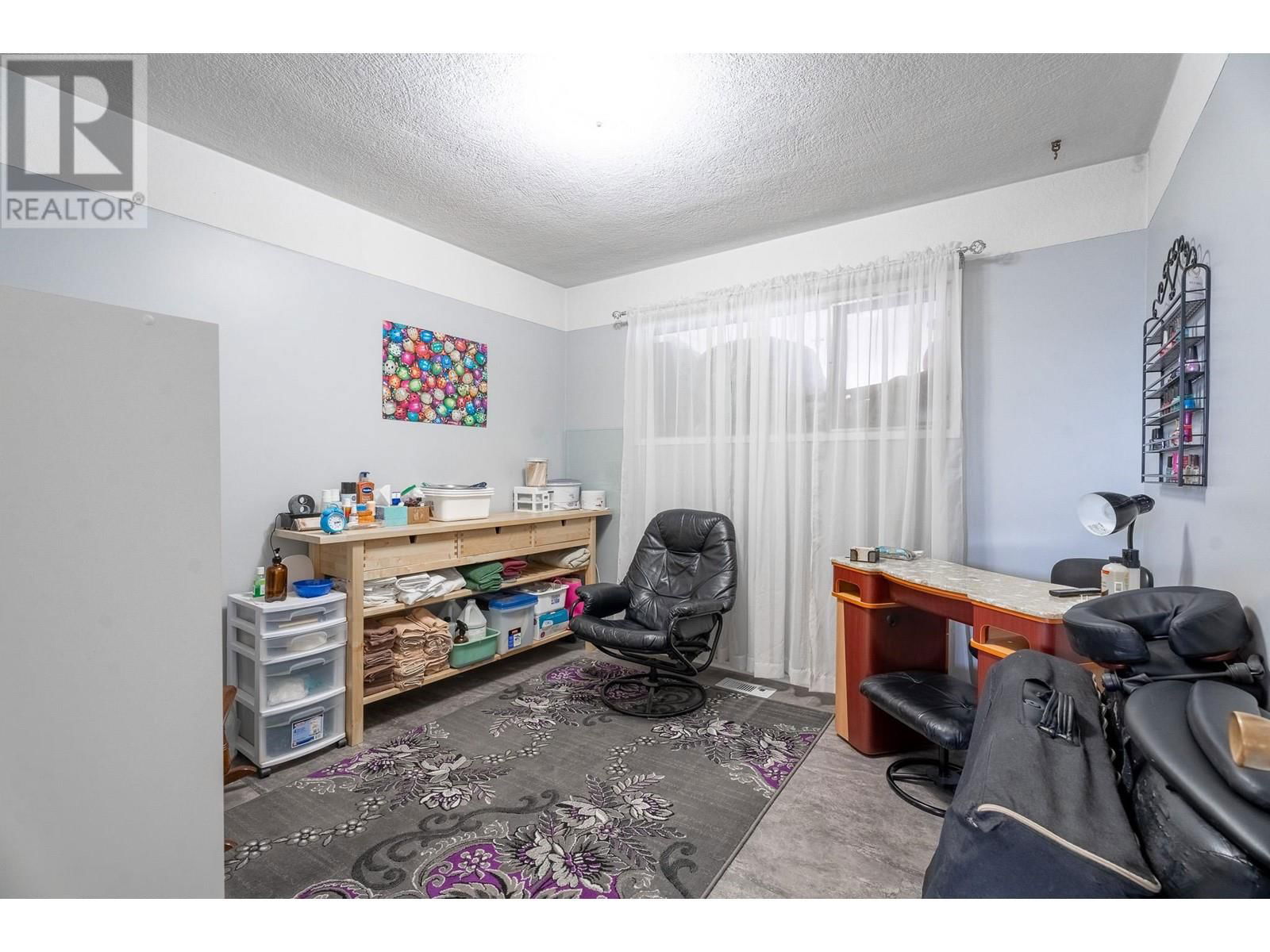 664 SETON PLACE Image 21