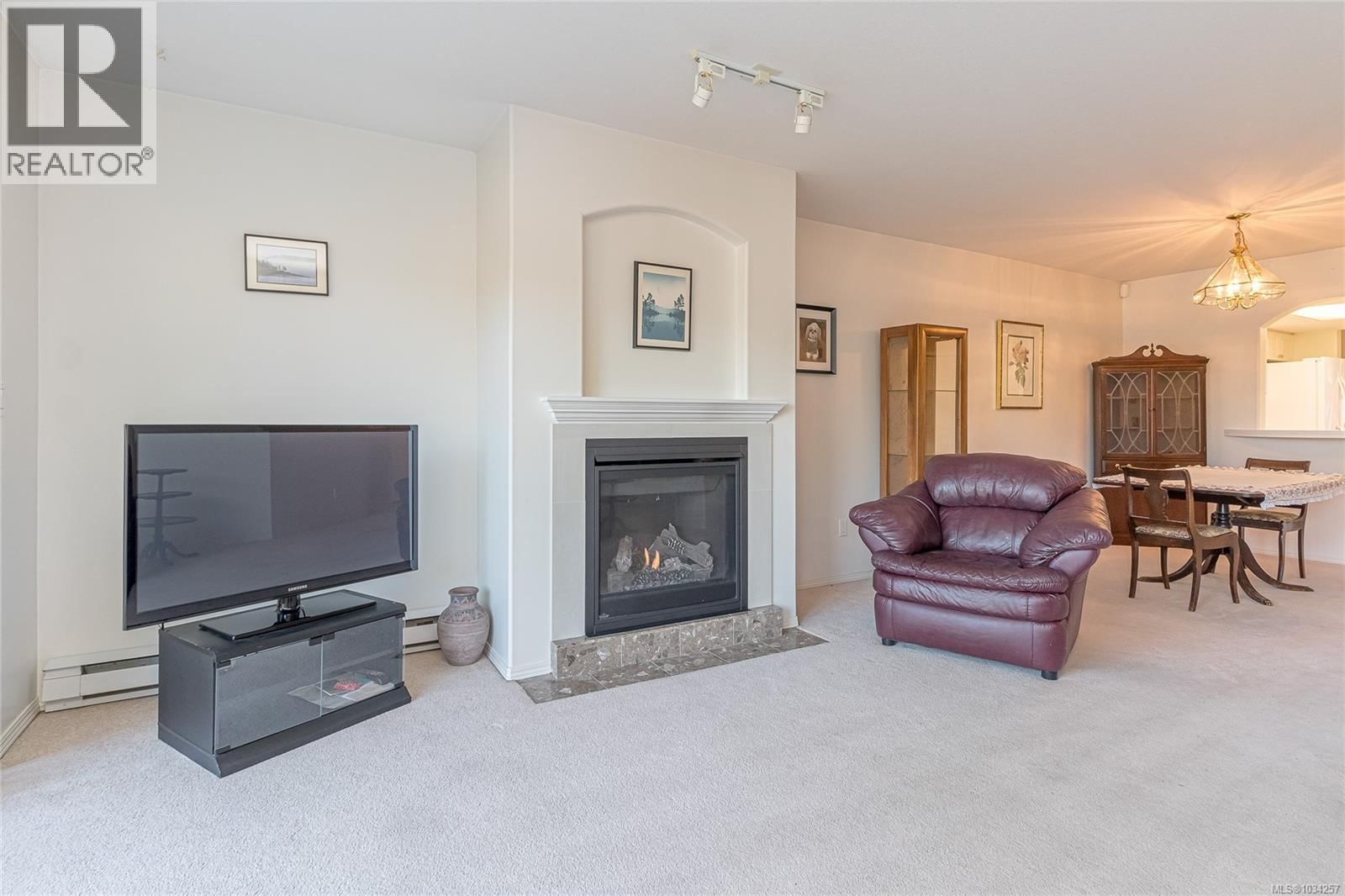 8 310 Pym Street property photo