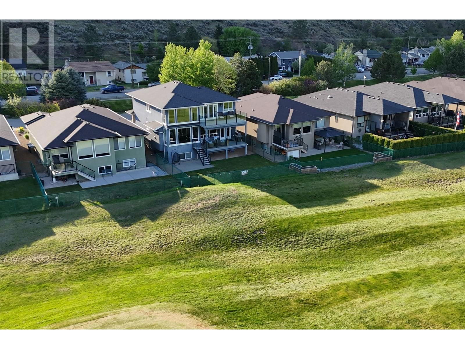 19 - 3665 WESTSYDE ROAD Image 9
