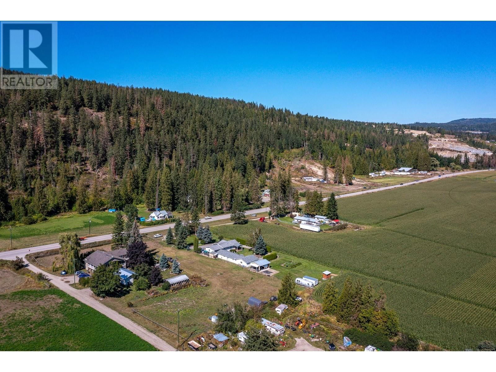 6363 HIGHWAY 97A OTHER Image 43