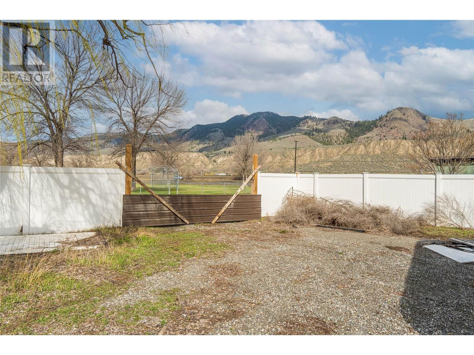5764 TODD HILL CRESCENT Image 18