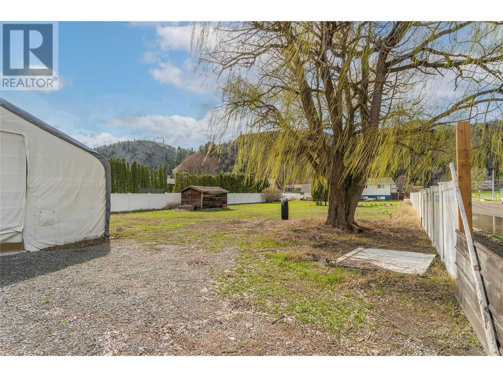 5764 TODD HILL CRESCENT Image 19