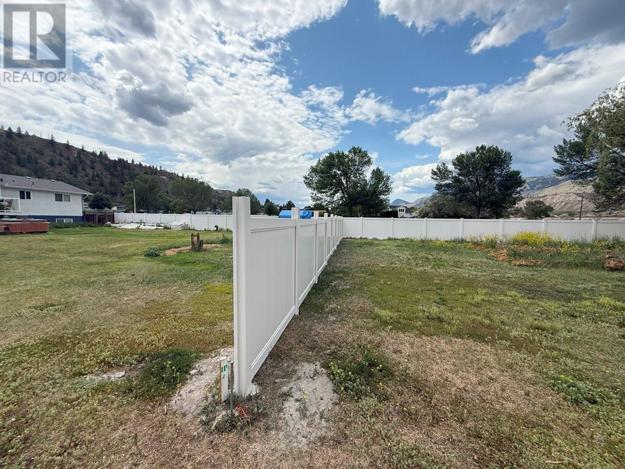 5764 TODD HILL CRESCENT Image 25