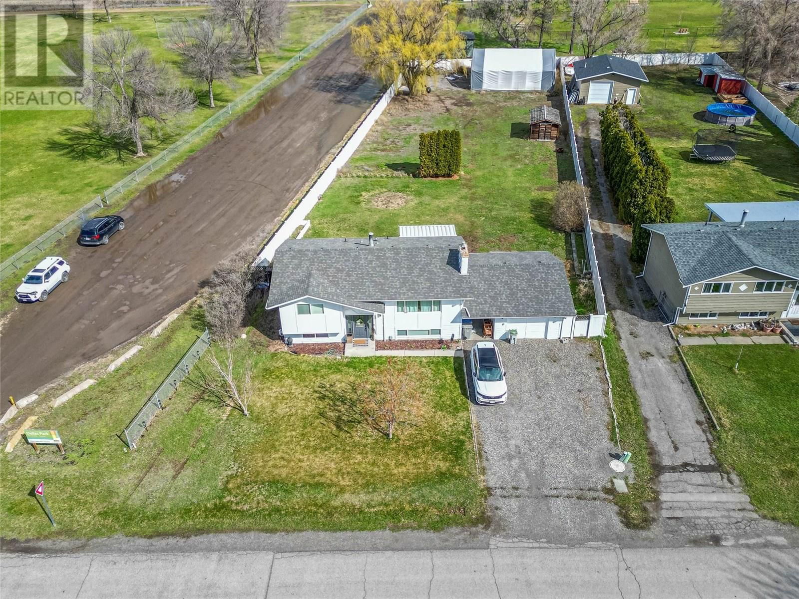 5764 TODD HILL CRESCENT Image 6