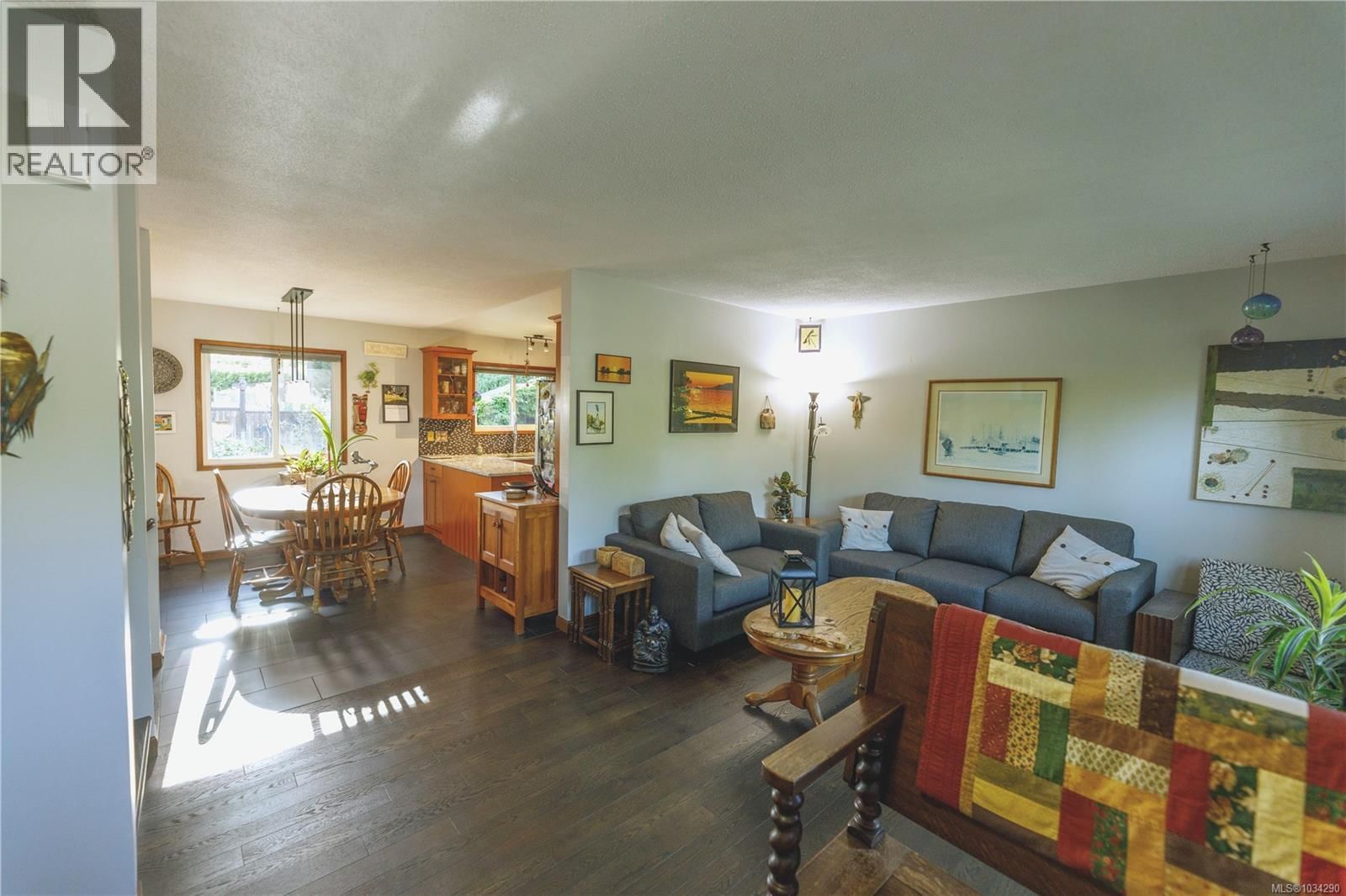 2177 Lancashire Avenue property photo