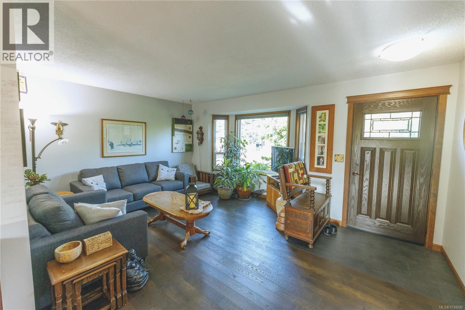 2177 Lancashire Avenue property photo