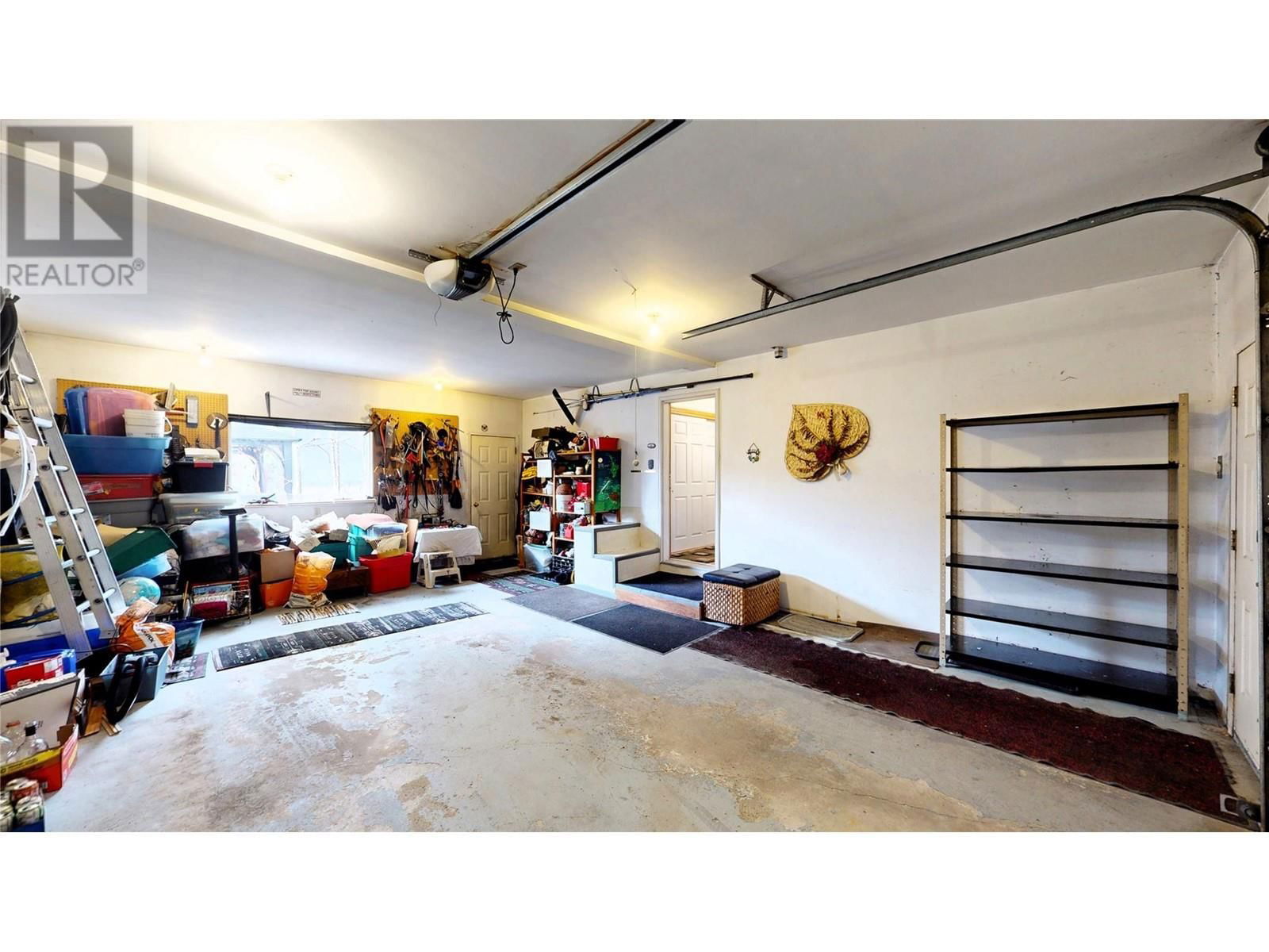 7319 GLACIER DRIVE Image 25