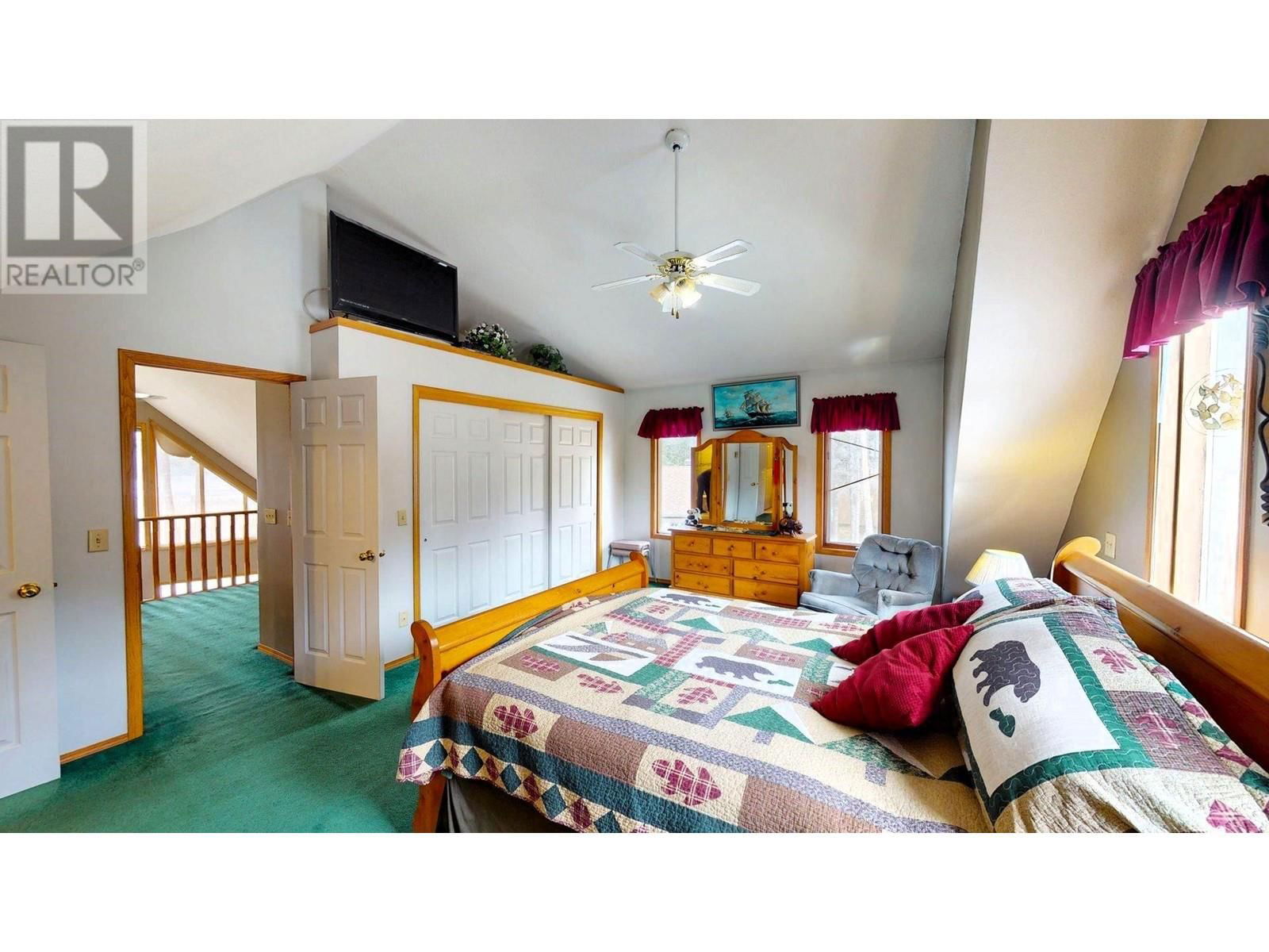7319 GLACIER DRIVE Image 45