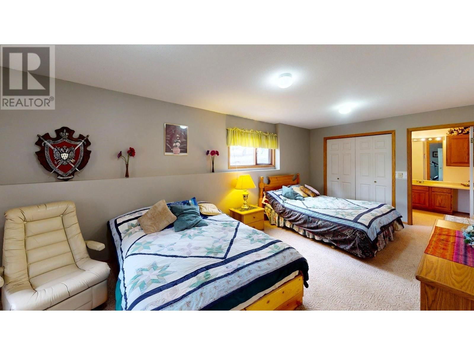 7319 GLACIER DRIVE Image 54