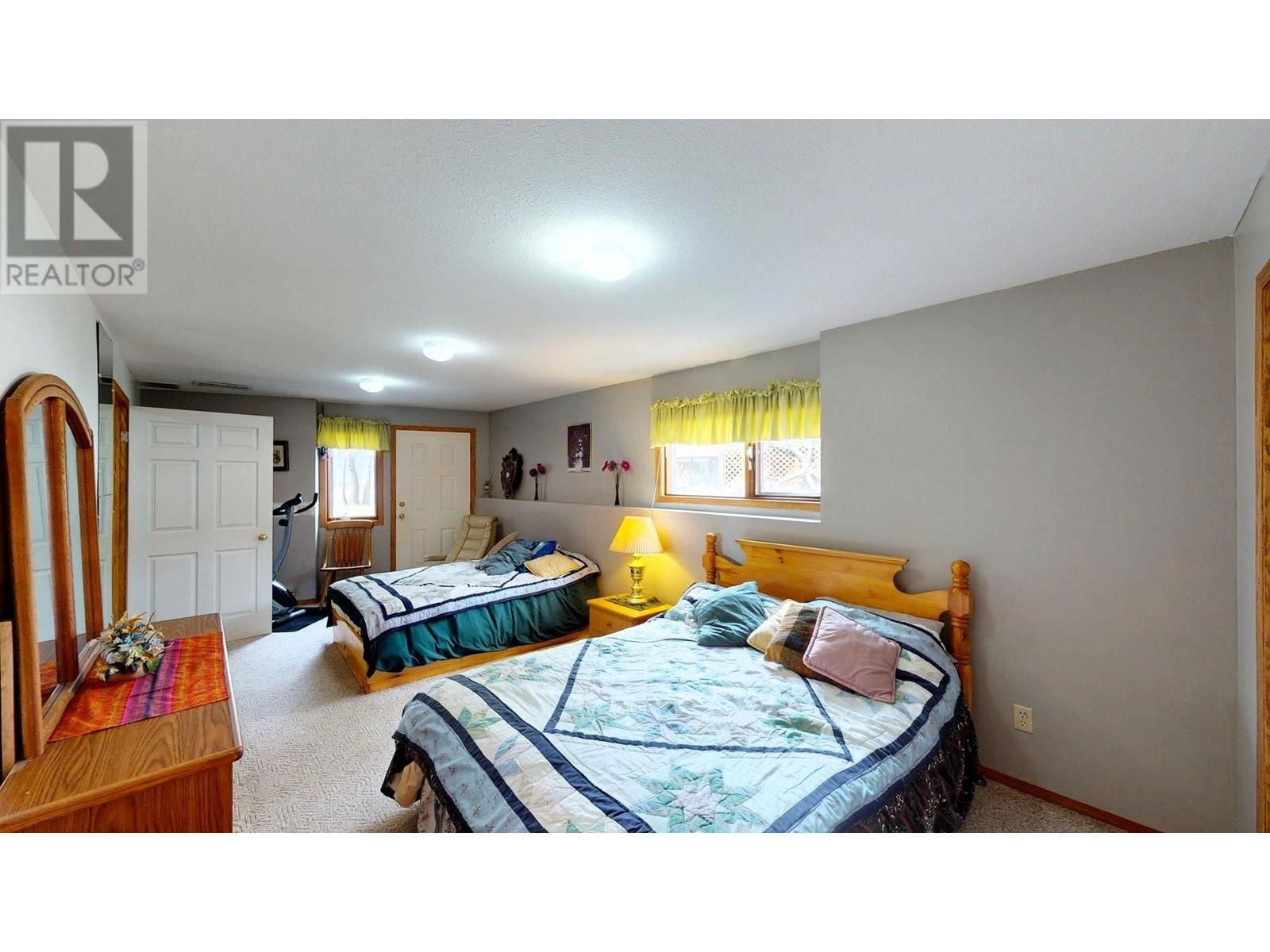 7319 GLACIER DRIVE Image 57
