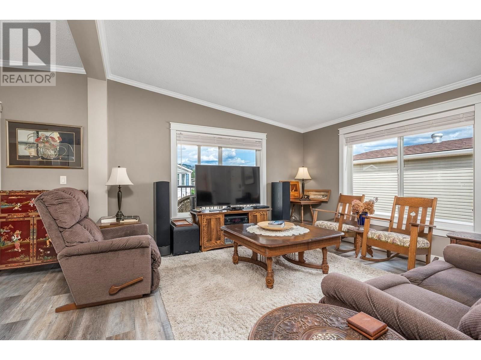 21 - 12560 WESTSIDE ROAD Image 11