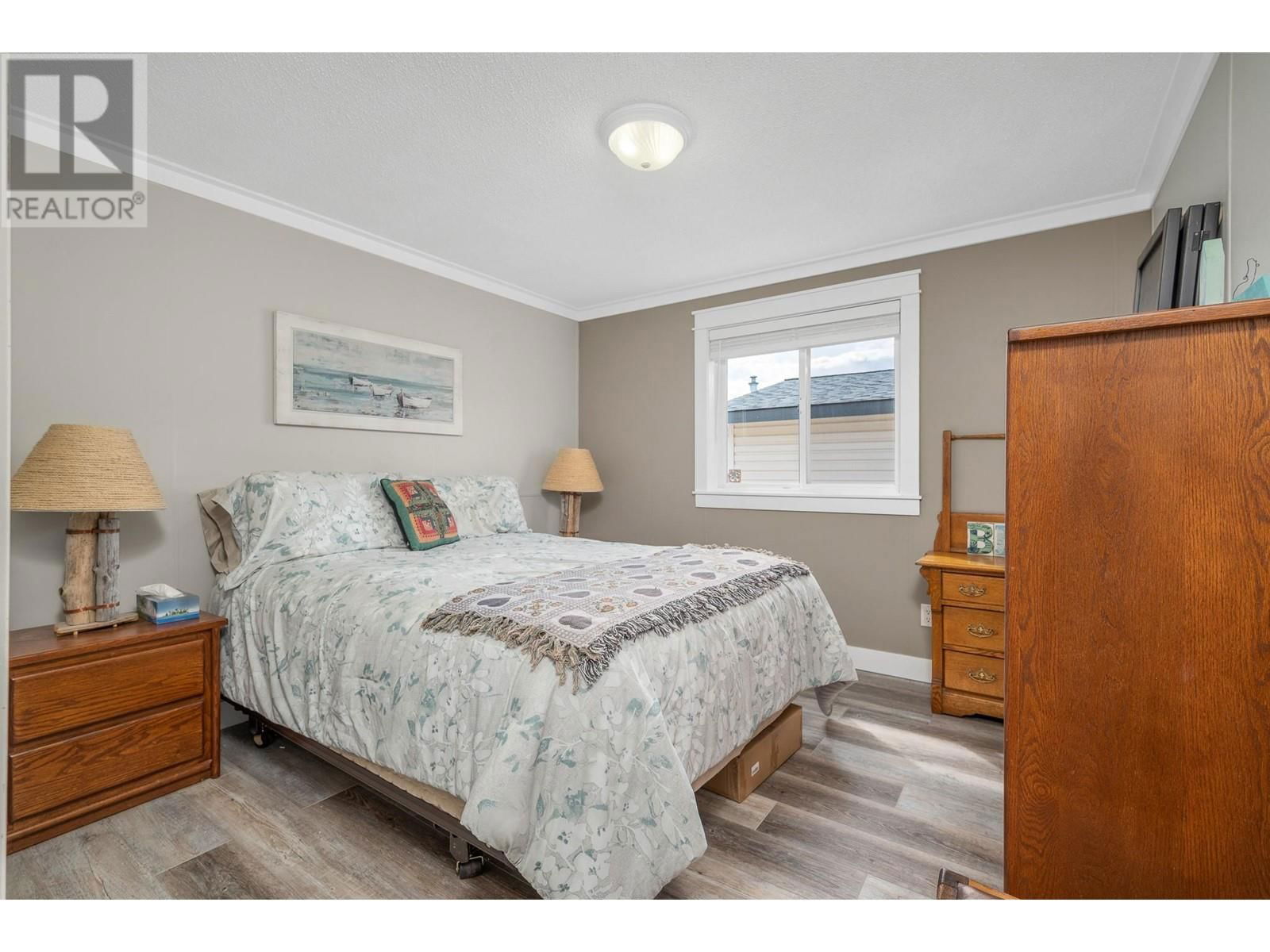 21 - 12560 WESTSIDE ROAD Image 18