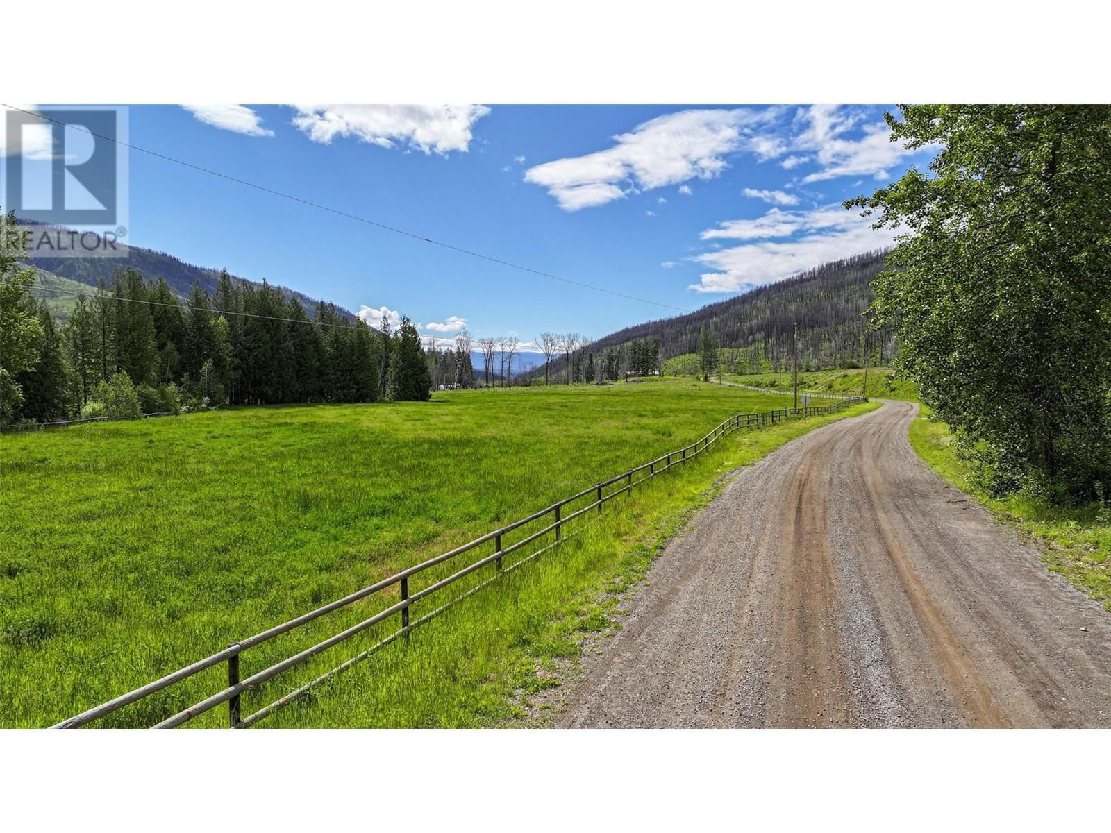 1075 SIX MILE CREEK ROAD Image 66