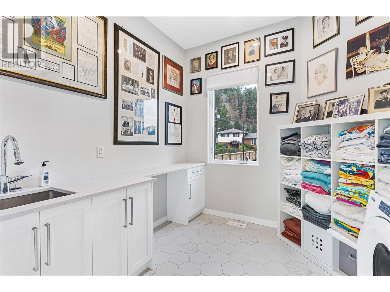 419 SHORTS ROAD Image 25