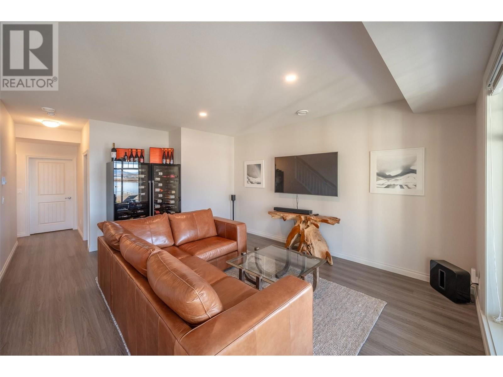 163 - 2450 RADIO TOWER ROAD Image 35