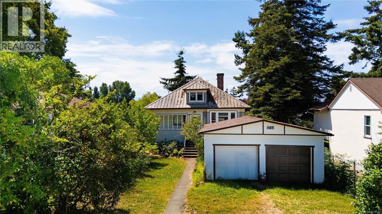 95 Sims Avenue property photo