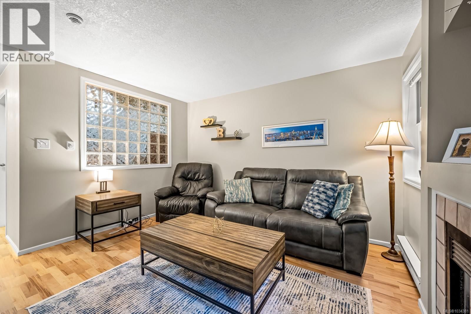 107 440 SCHLEY Place property photo