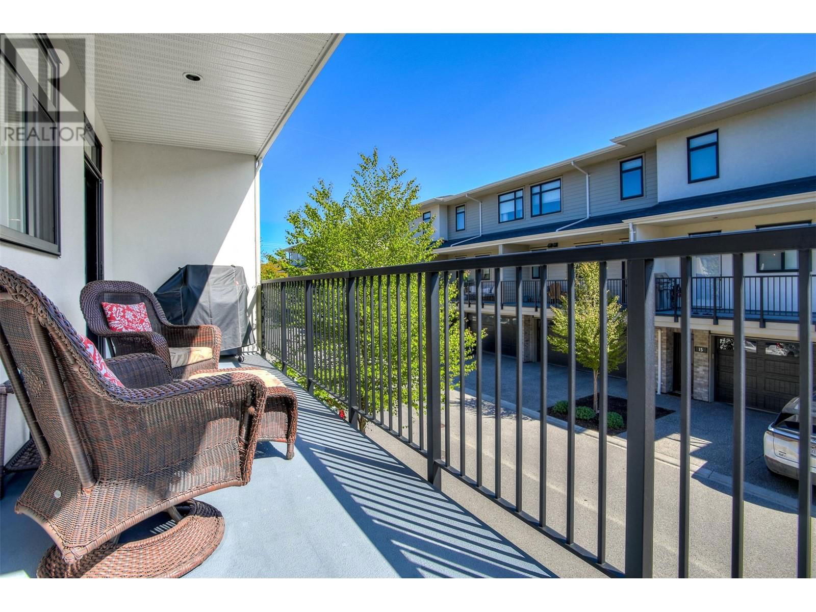 16 - 1102 CAMERON AVENUE Image 13