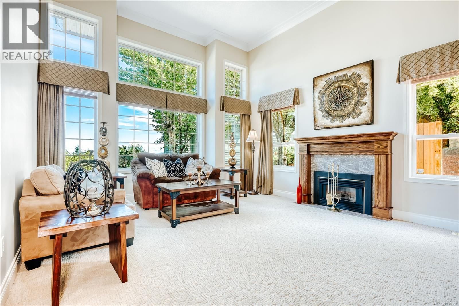 5352 Coastview Place property photo