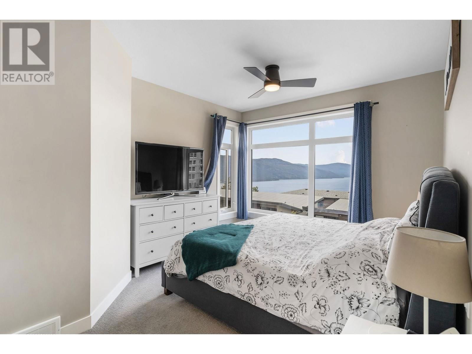 7 - 3220 HILLTOWN DRIVE Image 24