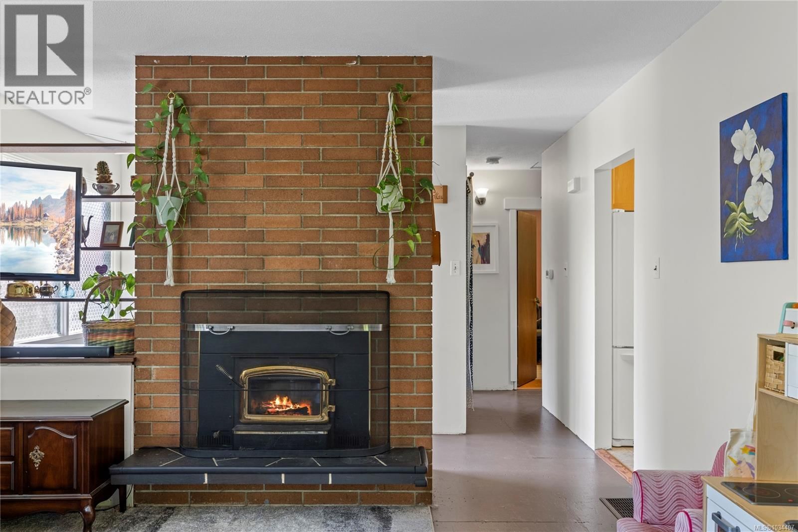 1402 White Street property photo