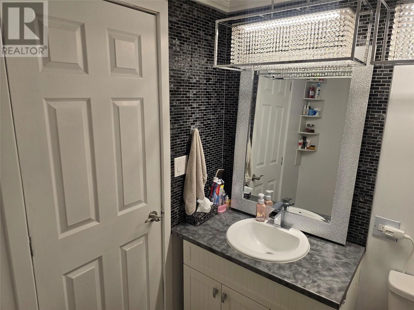 119 - 2401 ORD ROAD Image 21