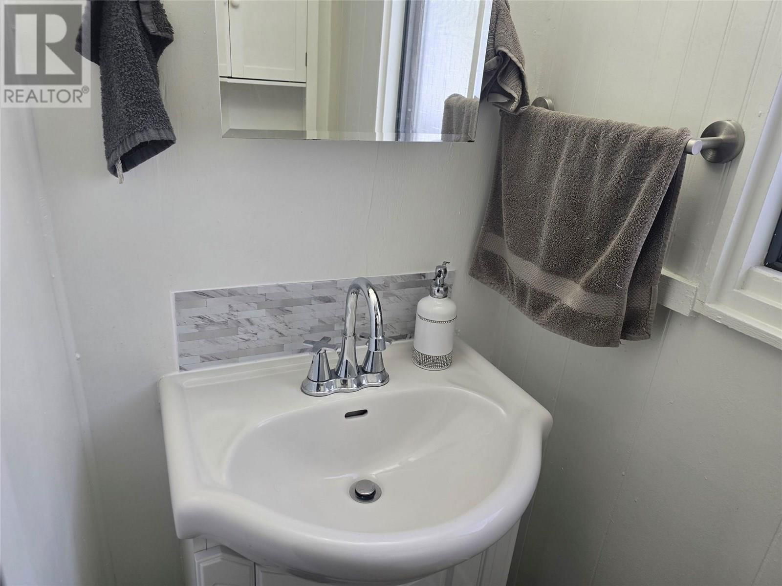 119 - 2401 ORD ROAD Image 30