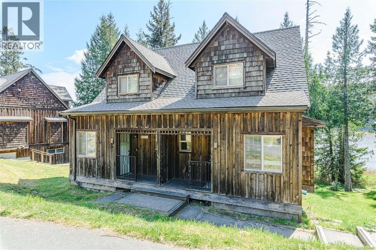 315 Robinson Road, Salt Spring, British Columbia V8K 1P7