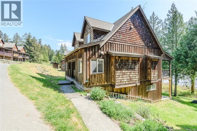 315 Robinson Road | Salt Spring British Columbia | Slide Image Two