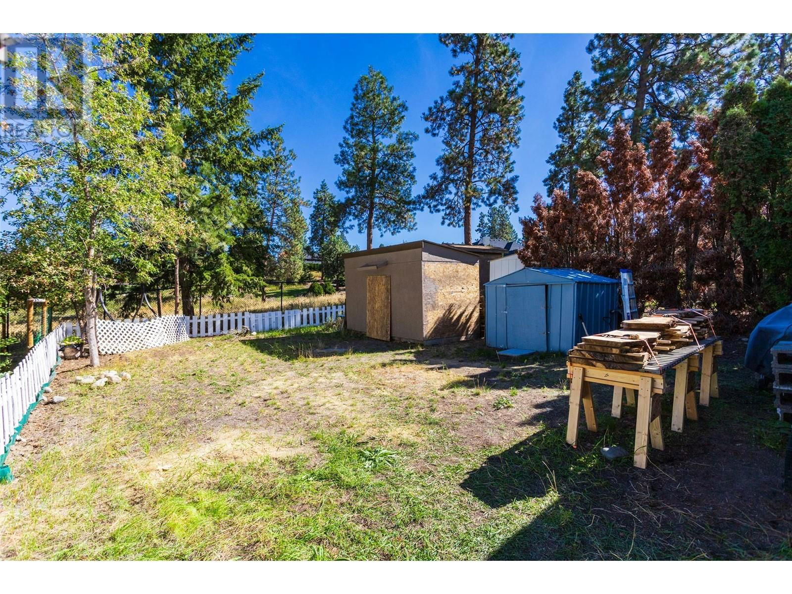 74 - 3535 MCCULLOCH ROAD Image 21