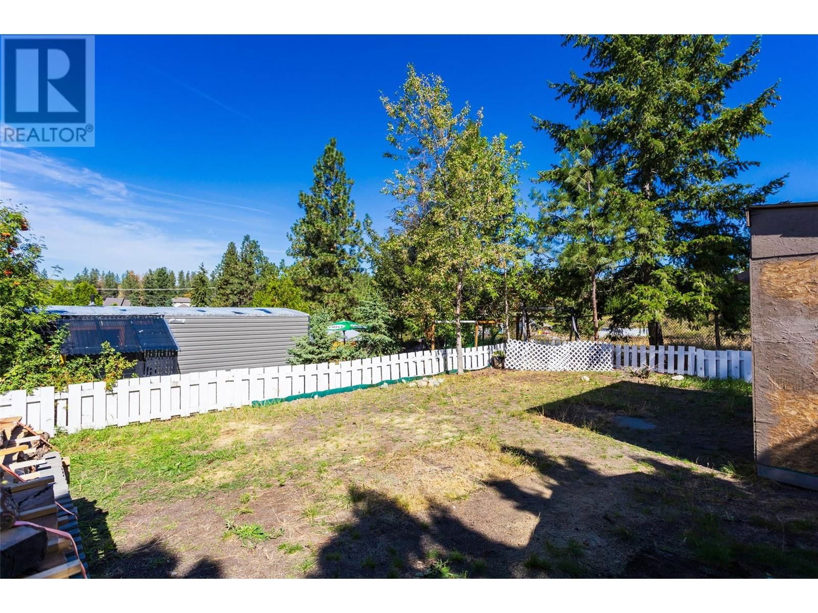 74 - 3535 MCCULLOCH ROAD Image 24