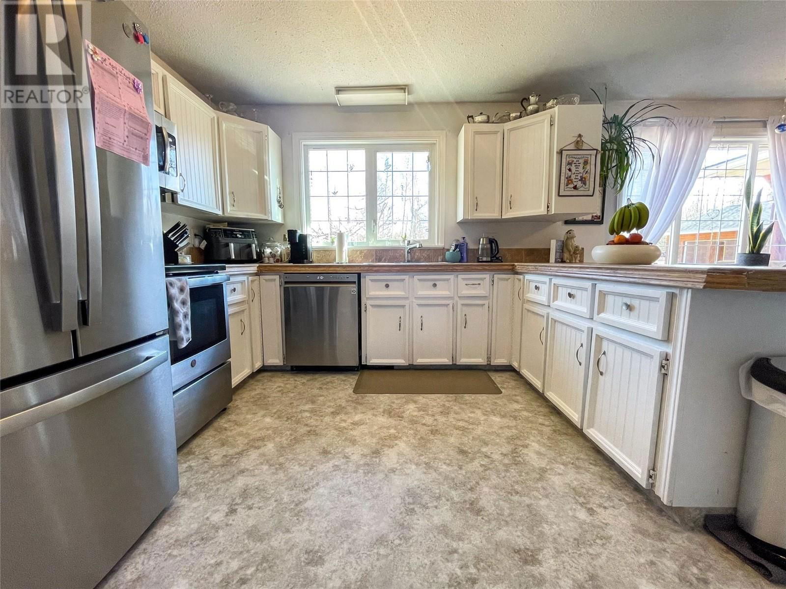 448 204 ROAD Image 12