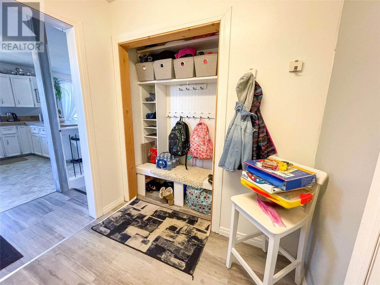 448 204 ROAD Image 18