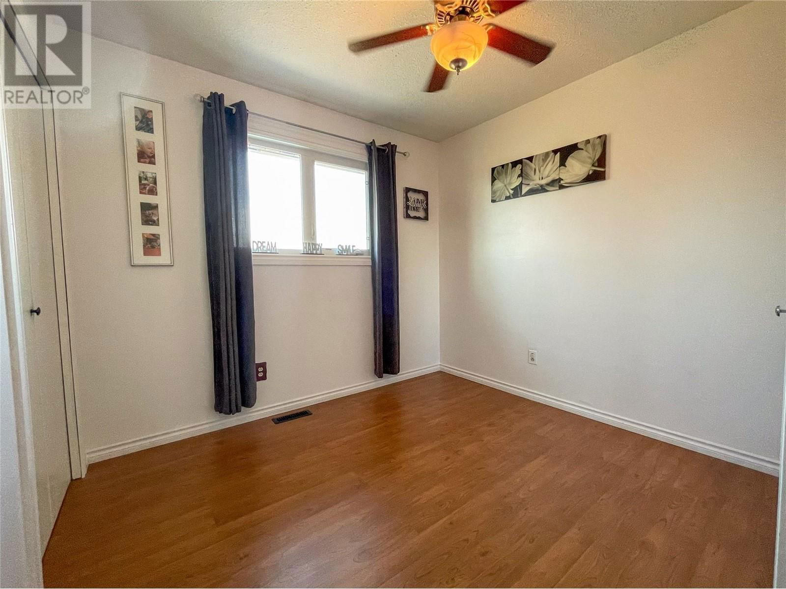 448 204 ROAD Image 24