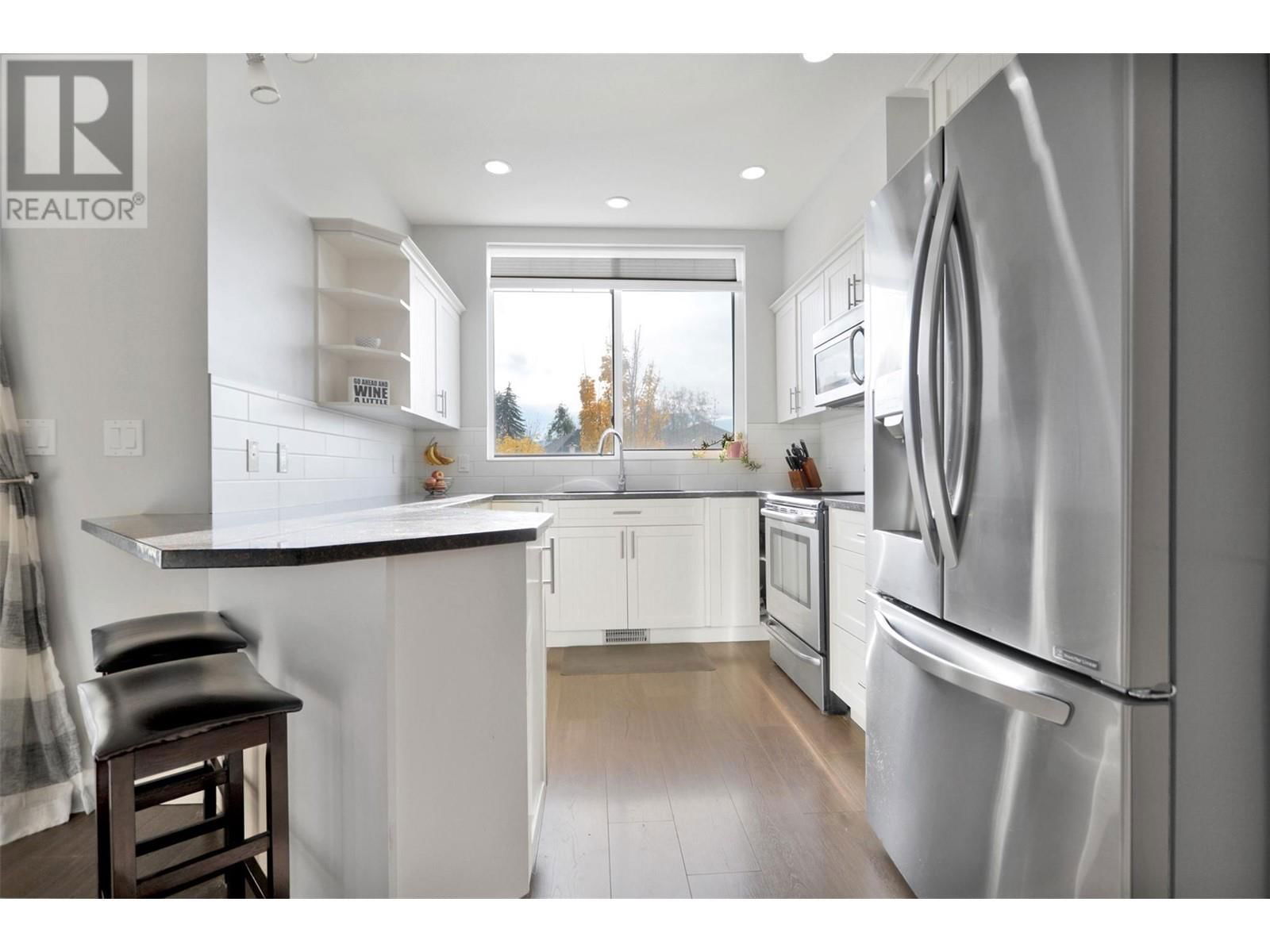 27 - 3267 BROADVIEW ROAD Image 12