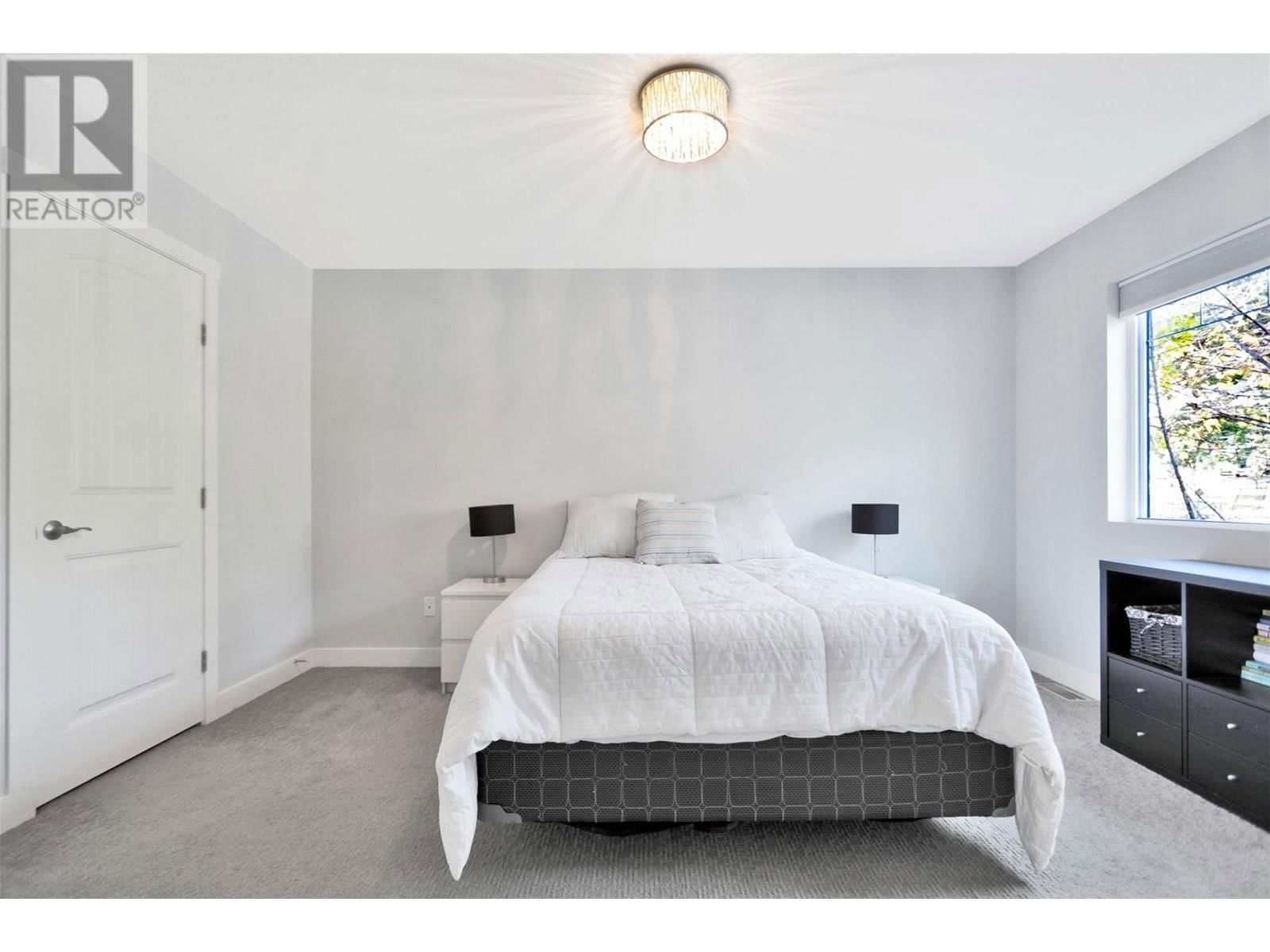 27 - 3267 BROADVIEW ROAD Image 26