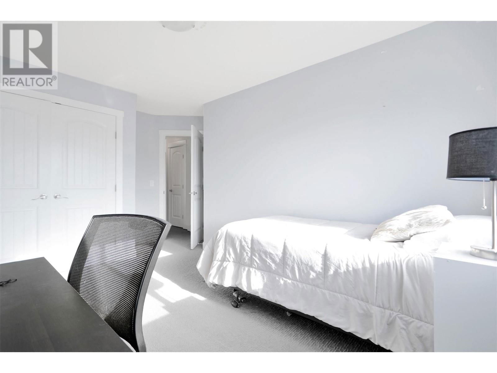 27 - 3267 BROADVIEW ROAD Image 34