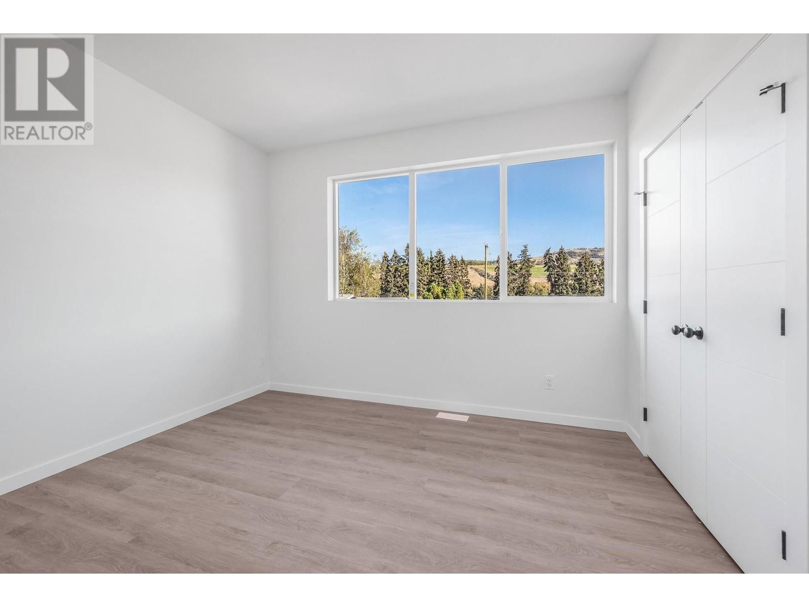 7 - 5661 OKANAGAN LANDING ROAD Image 13