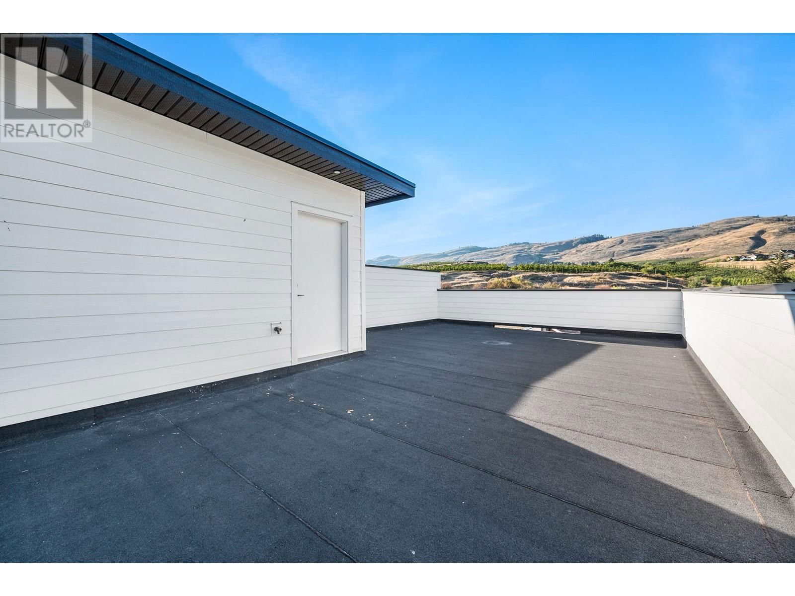 7 - 5661 OKANAGAN LANDING ROAD Image 20