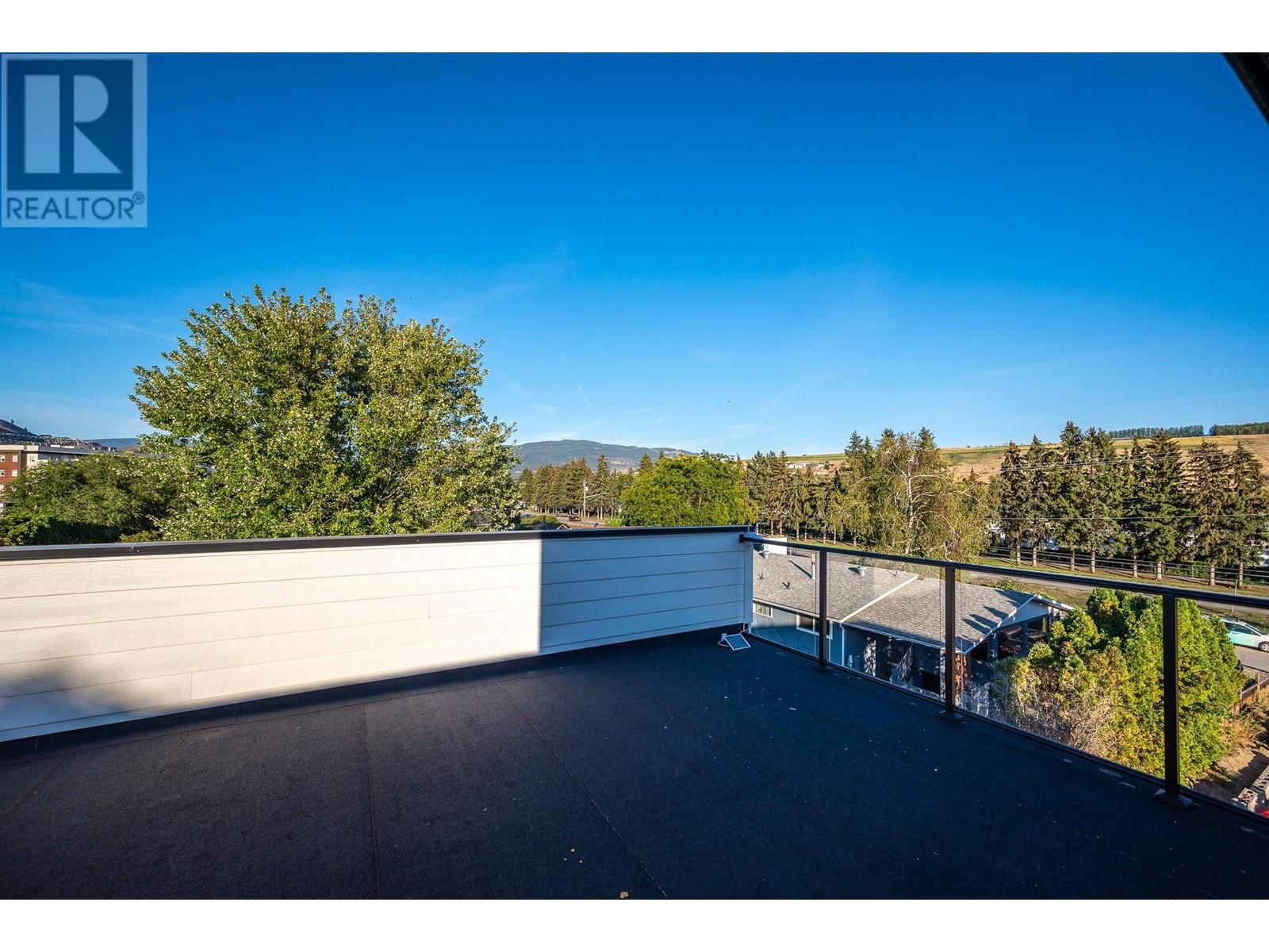 7 - 5661 OKANAGAN LANDING ROAD Image 25