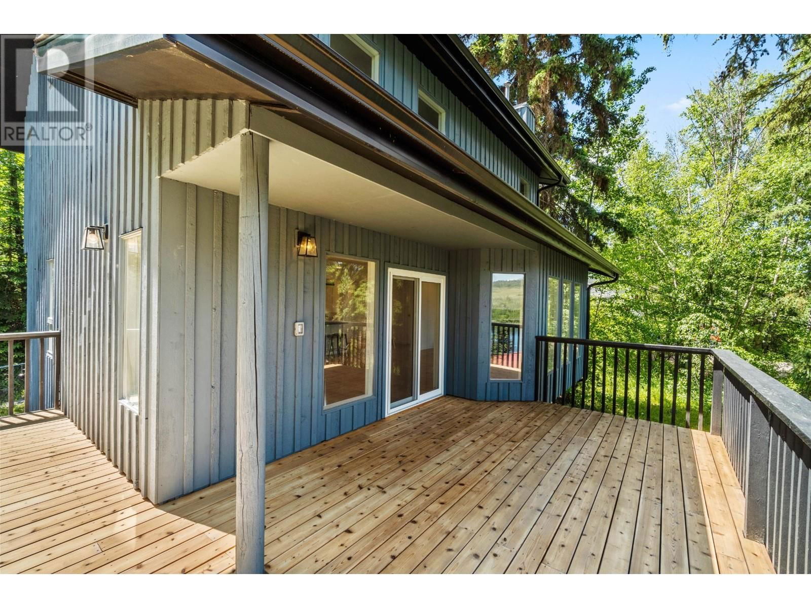 3348 POWELL ROAD Image 18