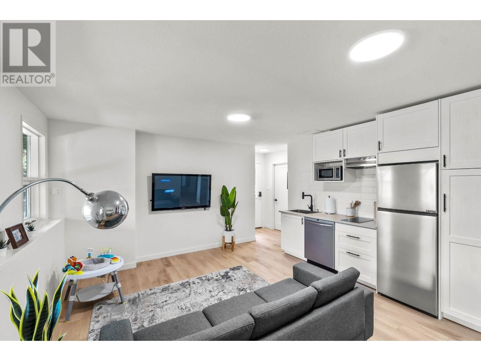 3348 POWELL ROAD Image 26