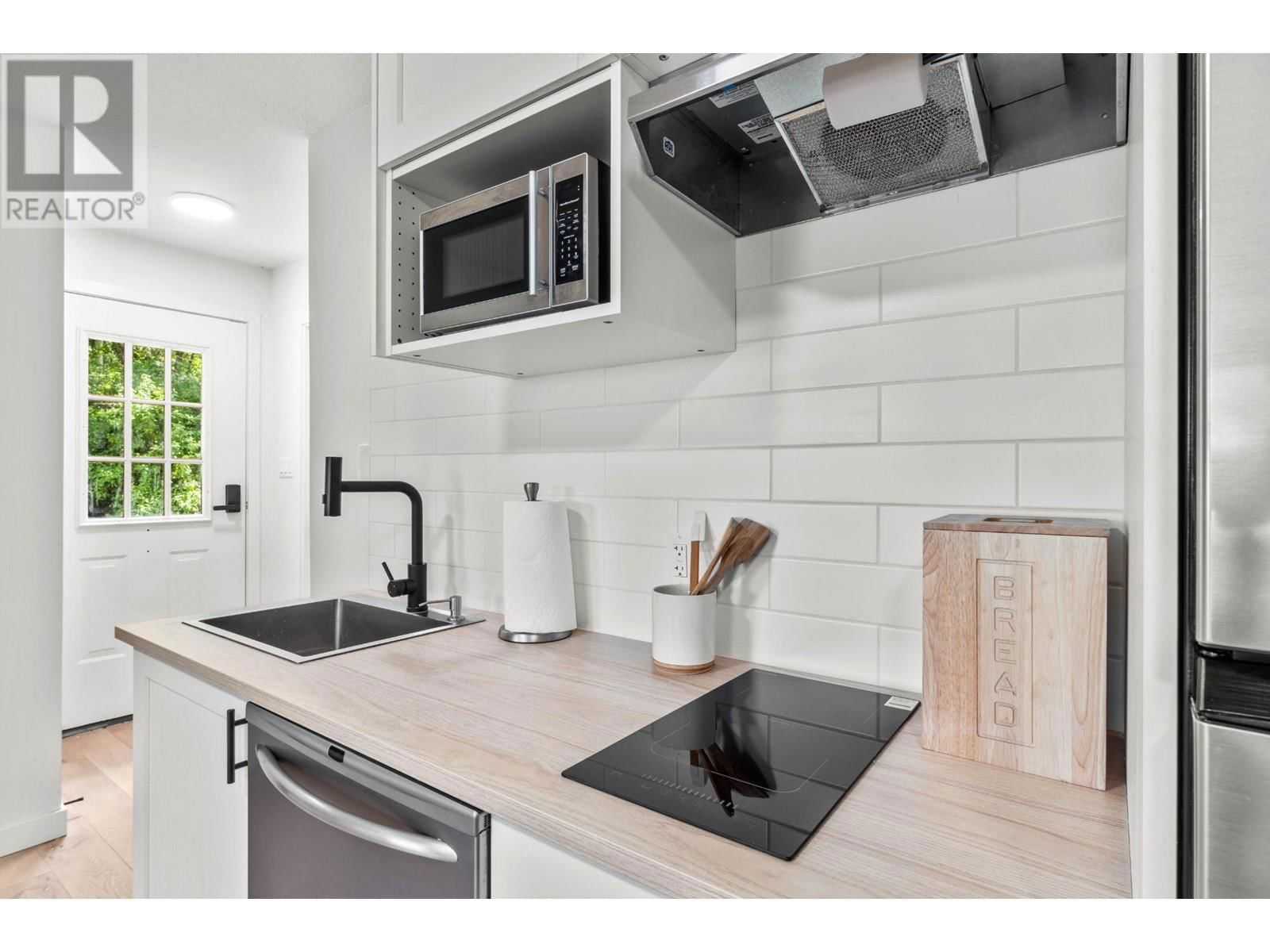 3348 POWELL ROAD Image 29