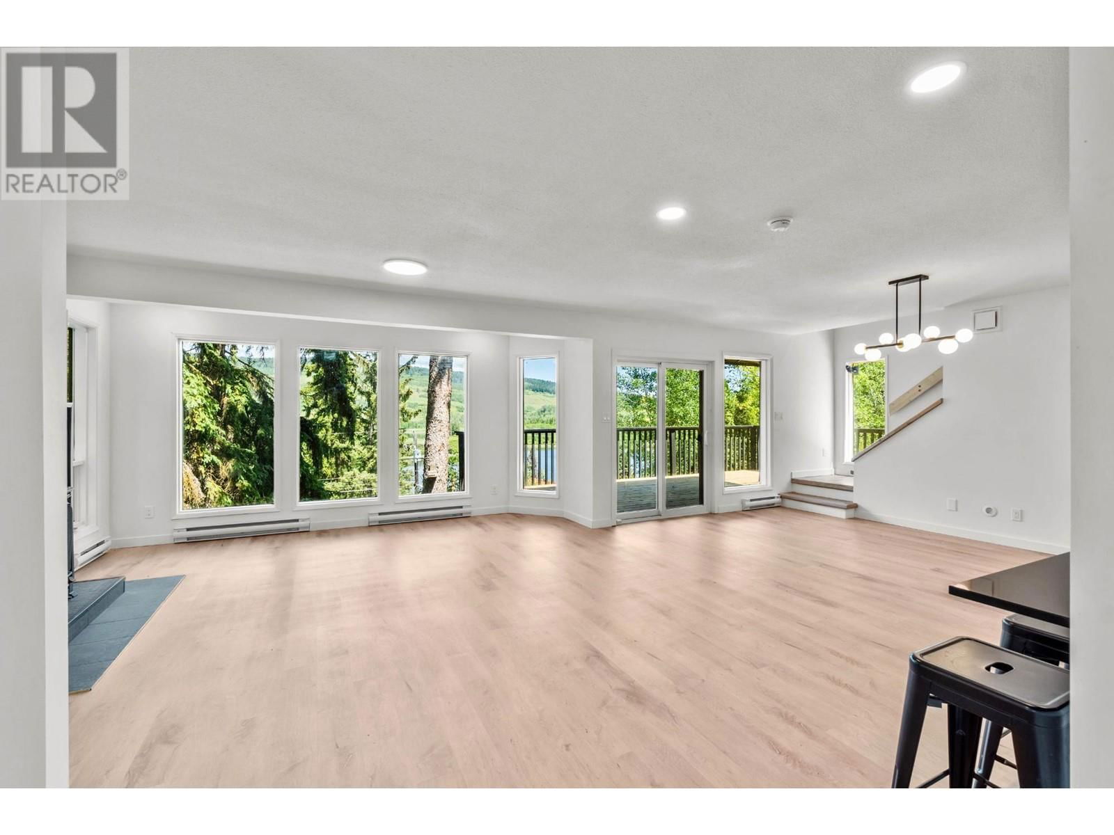 3348 POWELL ROAD Image 6
