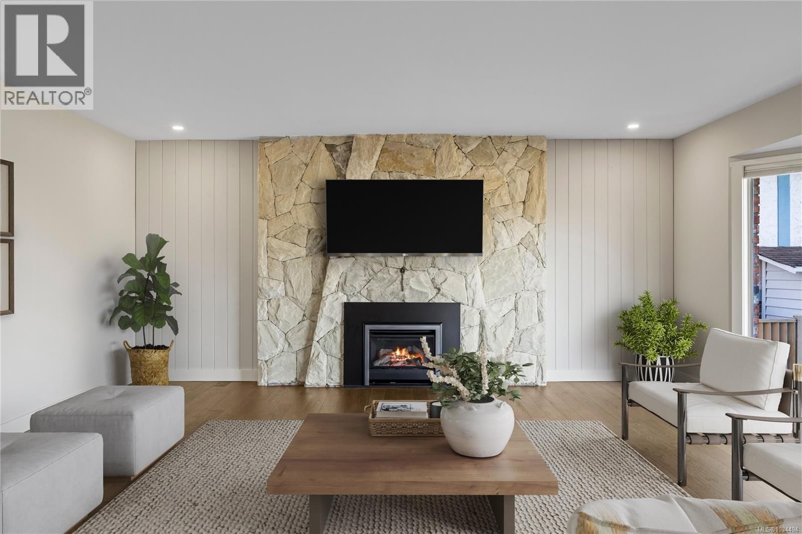 245 Elizabeth Avenue property photo