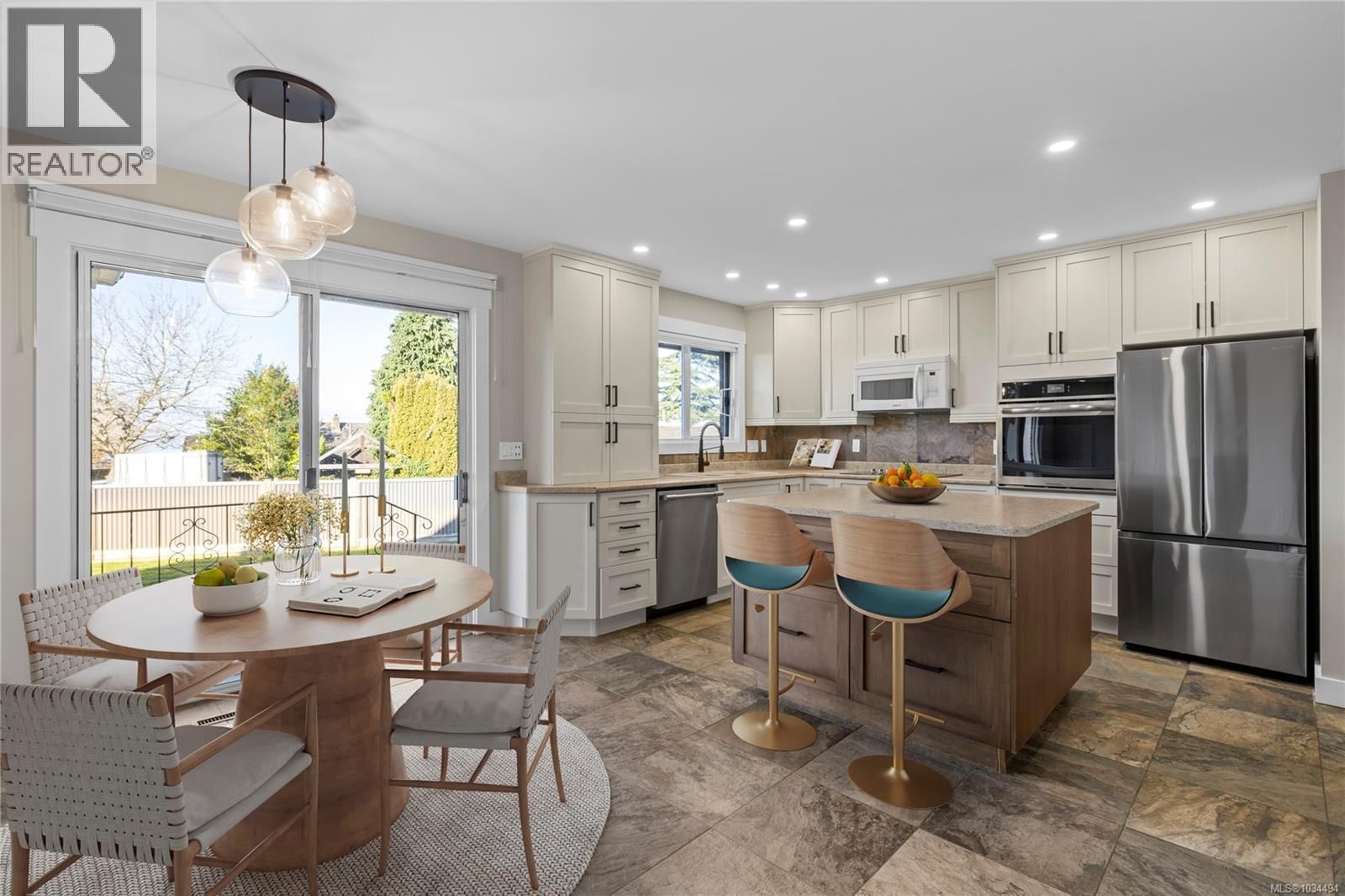 245 Elizabeth Avenue property photo