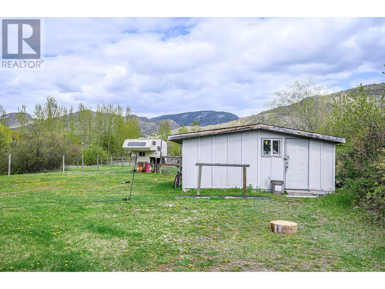 3652 HART ROAD Image 18