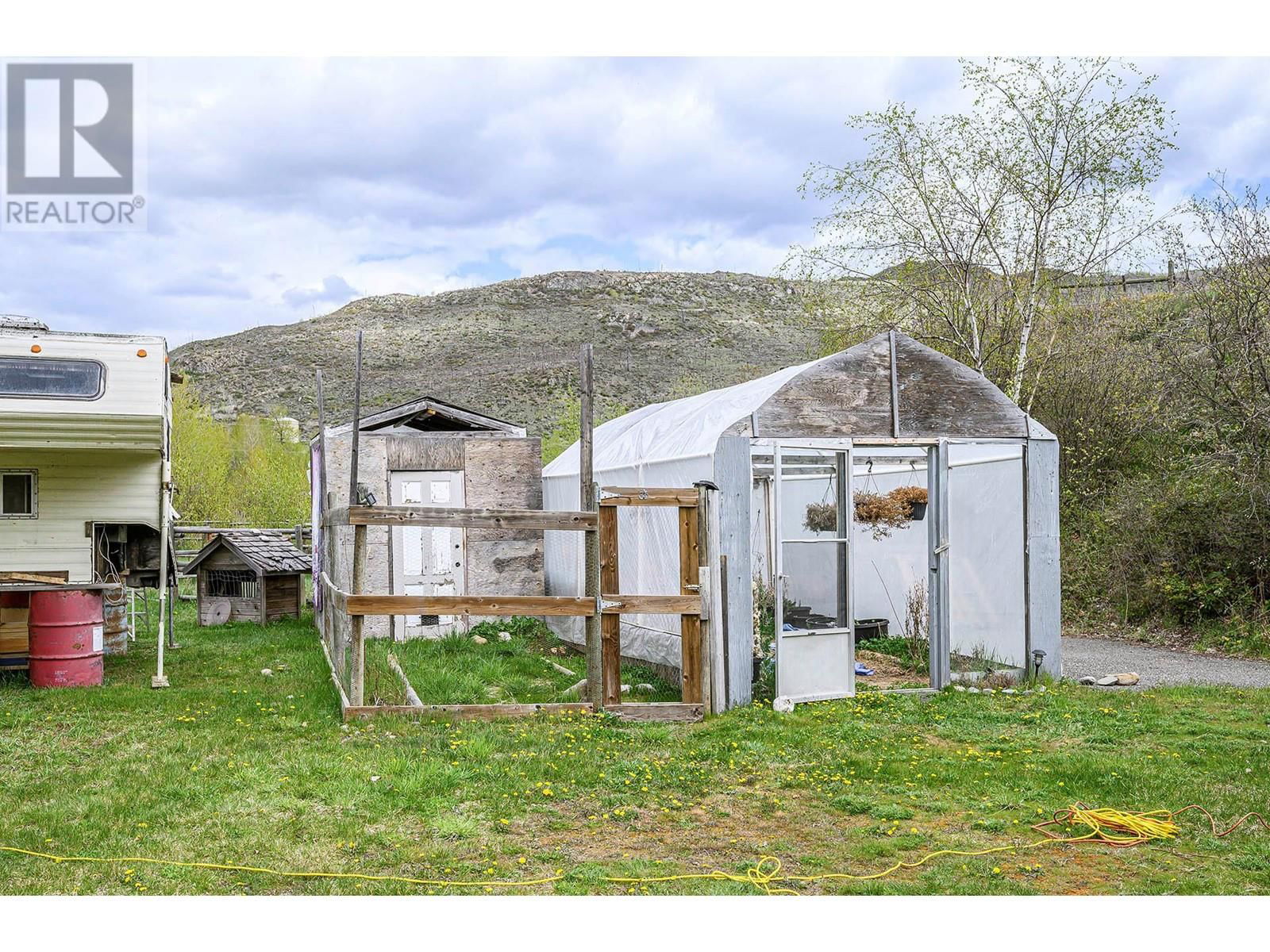 3652 HART ROAD Image 21