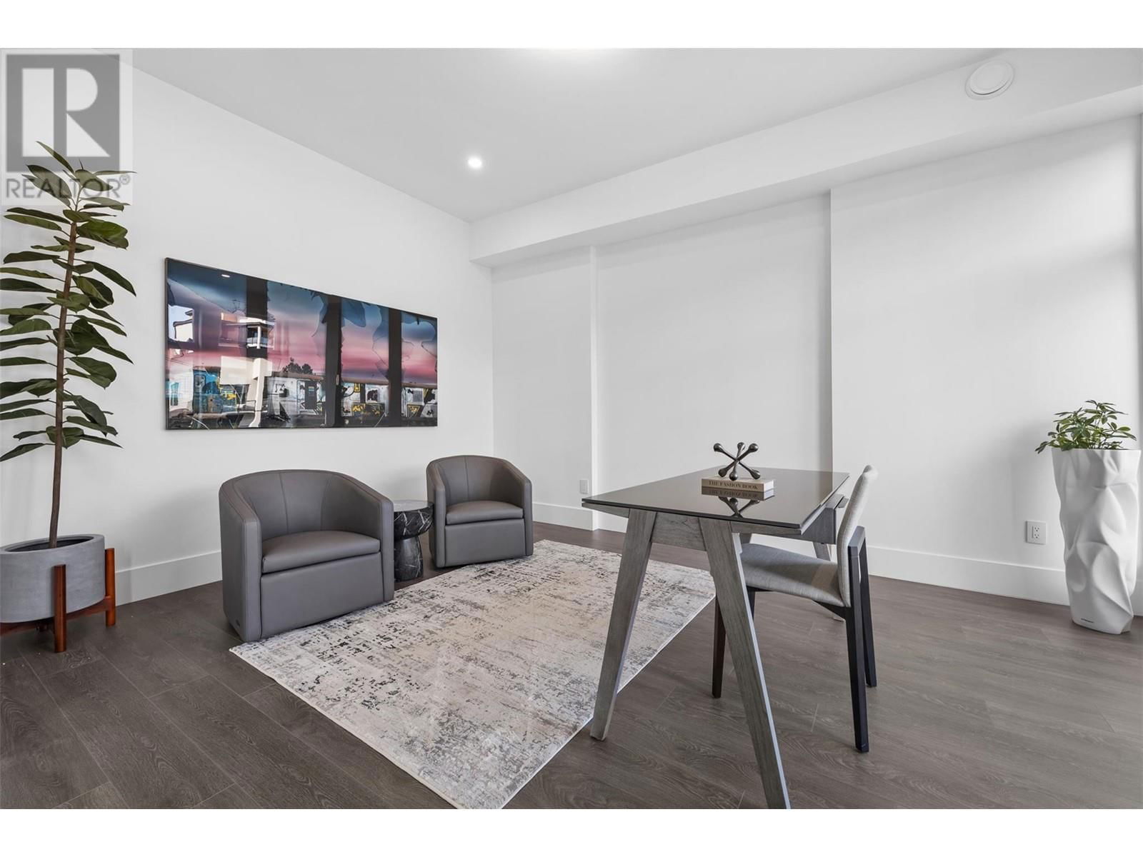 2798 CANYON CREST DRIVE Image 4