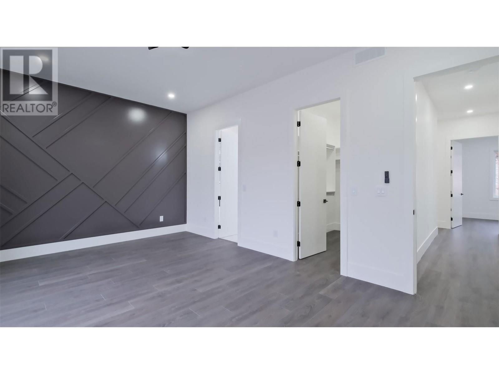 2798 CANYON CREST DRIVE Image 46